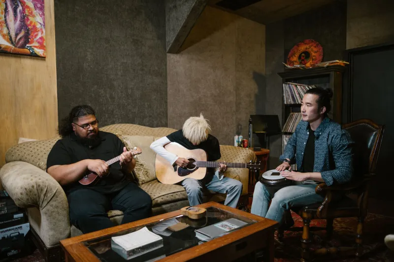 Ditch the Algorithm: Why Musicians Are Craving Real Human Rhythm Again